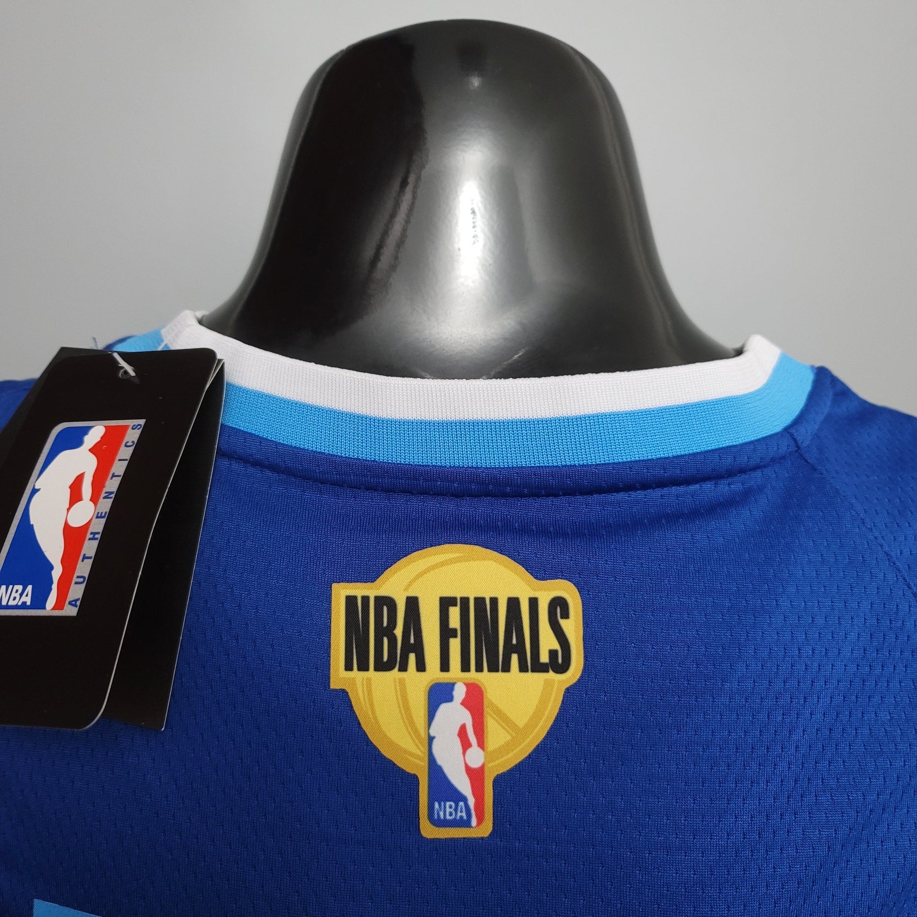 Camisa NBA Lakers #23 James Retro Night - 23/24